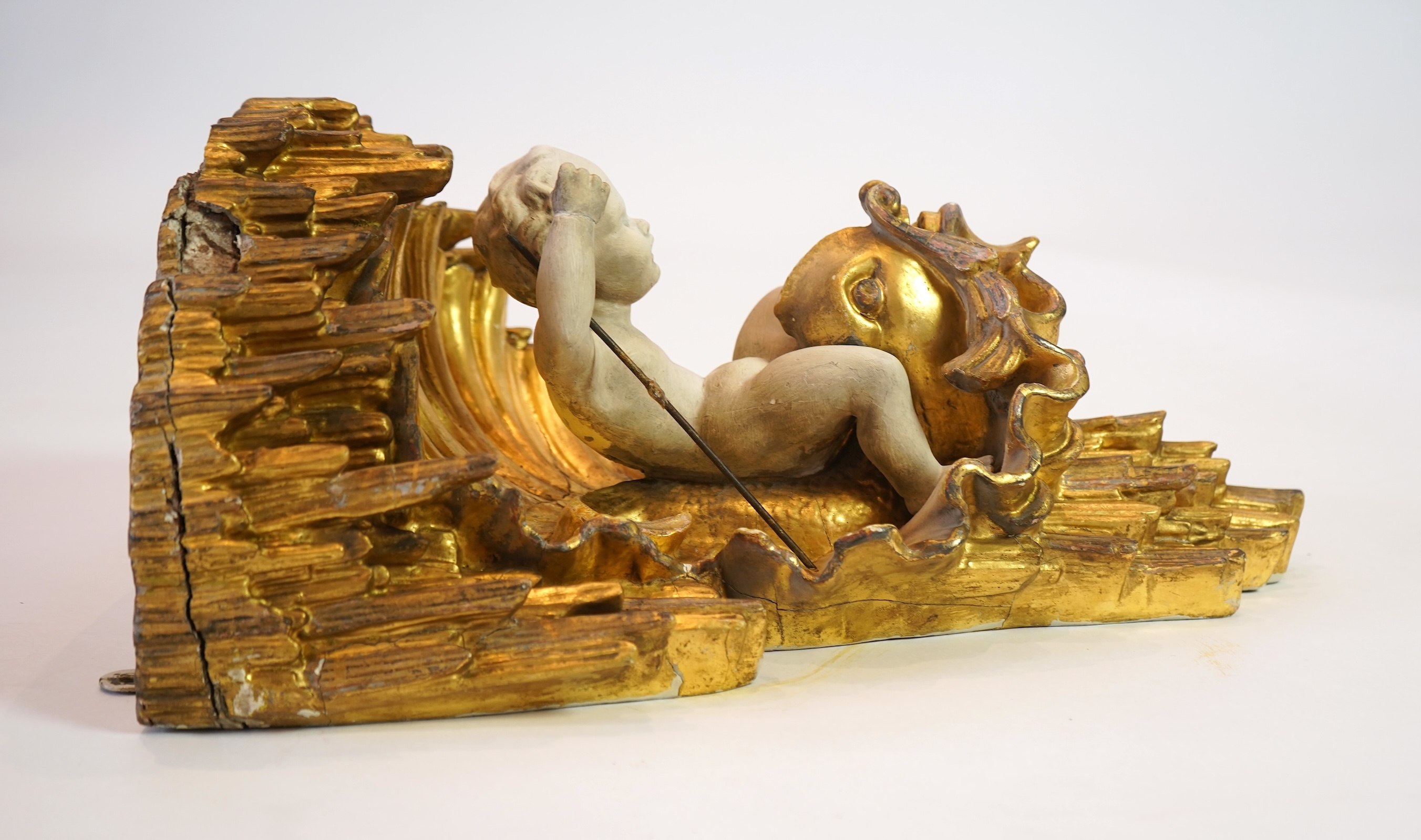 A late 18th / early 19th century carved and gilded wall bracket